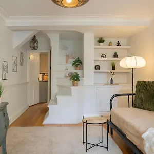 apt-gorgeous-2bed-house-in-e1.cambridgehotelsuk.com/
